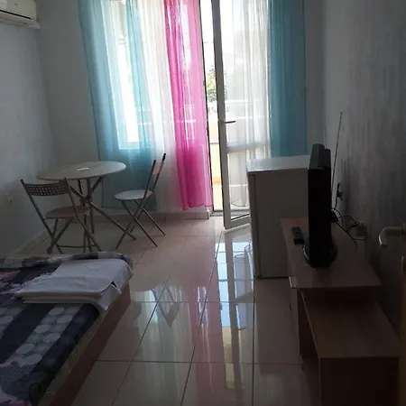 Ivaia 2 Apartment